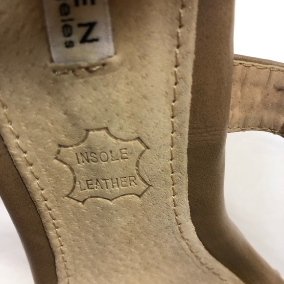 KAYLEEN By Los Angeles Women's size 10 taupe/beige with gold plates 5” Wedges - Picture 11 of 16